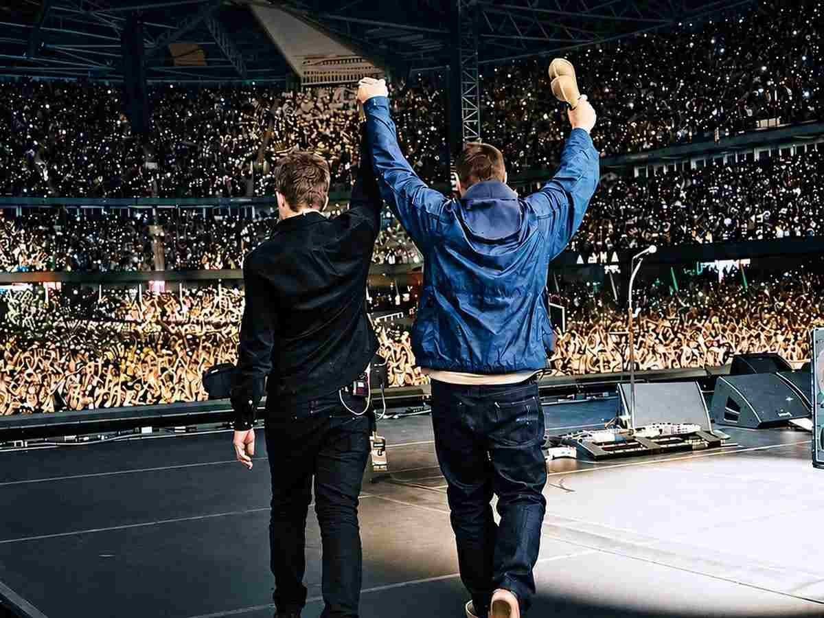 Disney+, in arrivo Oasis: Don’t Look Back in Anger: il film racconta la reunion di Liam e Noel Gallagher