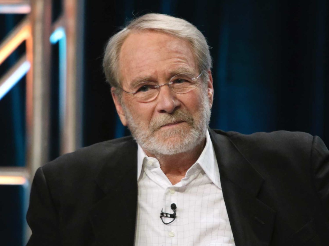 Netflix, in arrivo Who Is Martin Mull?: il documentario racconta il comico che fu anche musicista e pittore